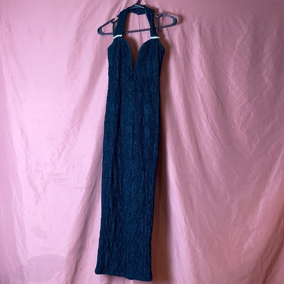 VINTAGE BLACK LACE HOLLYWOOD GOWN - Picture 1 of 7